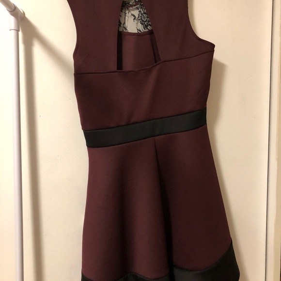 Semi Formal Lace Dress - Picture 2 of 3